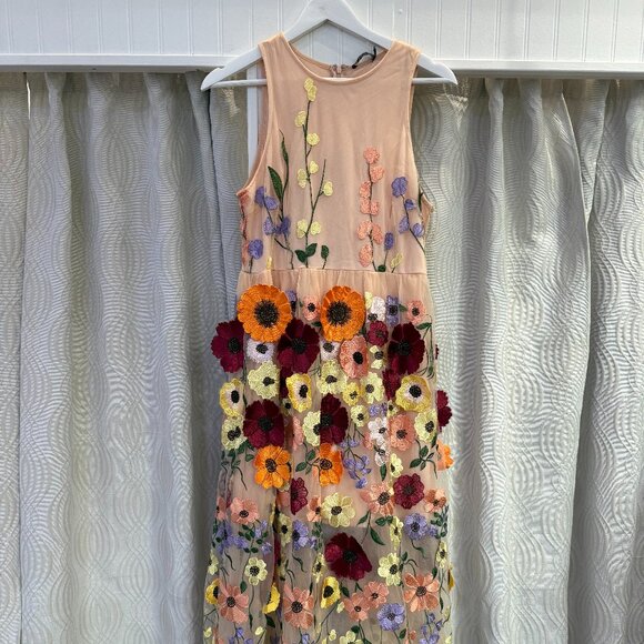 Flower Applique Dress // NWT - Picture 1 of 4